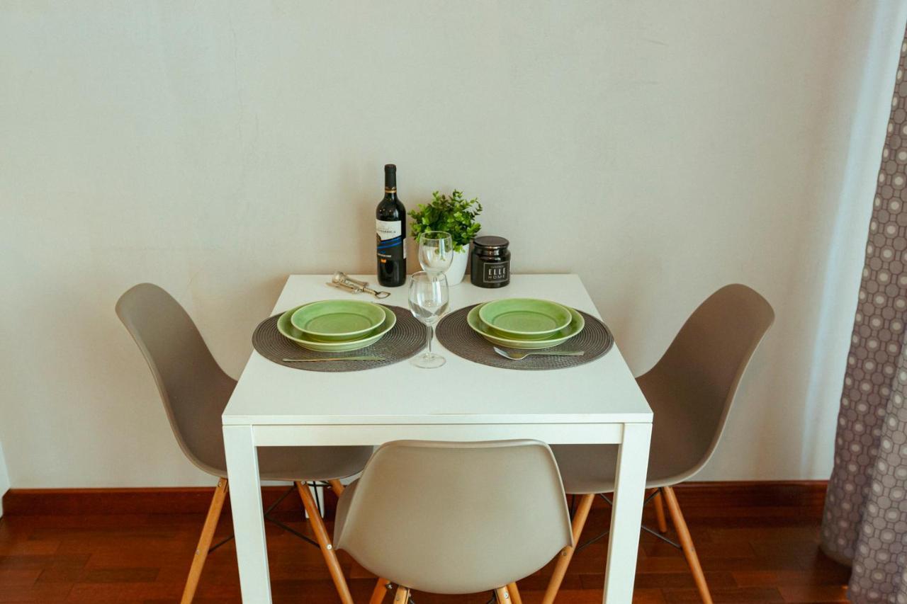 Pawia 51 - Piekny Wiok Na Centrum Warszawy - Duzy Balkon - Smart Tv 55 Cali Wifi - Good Appartement