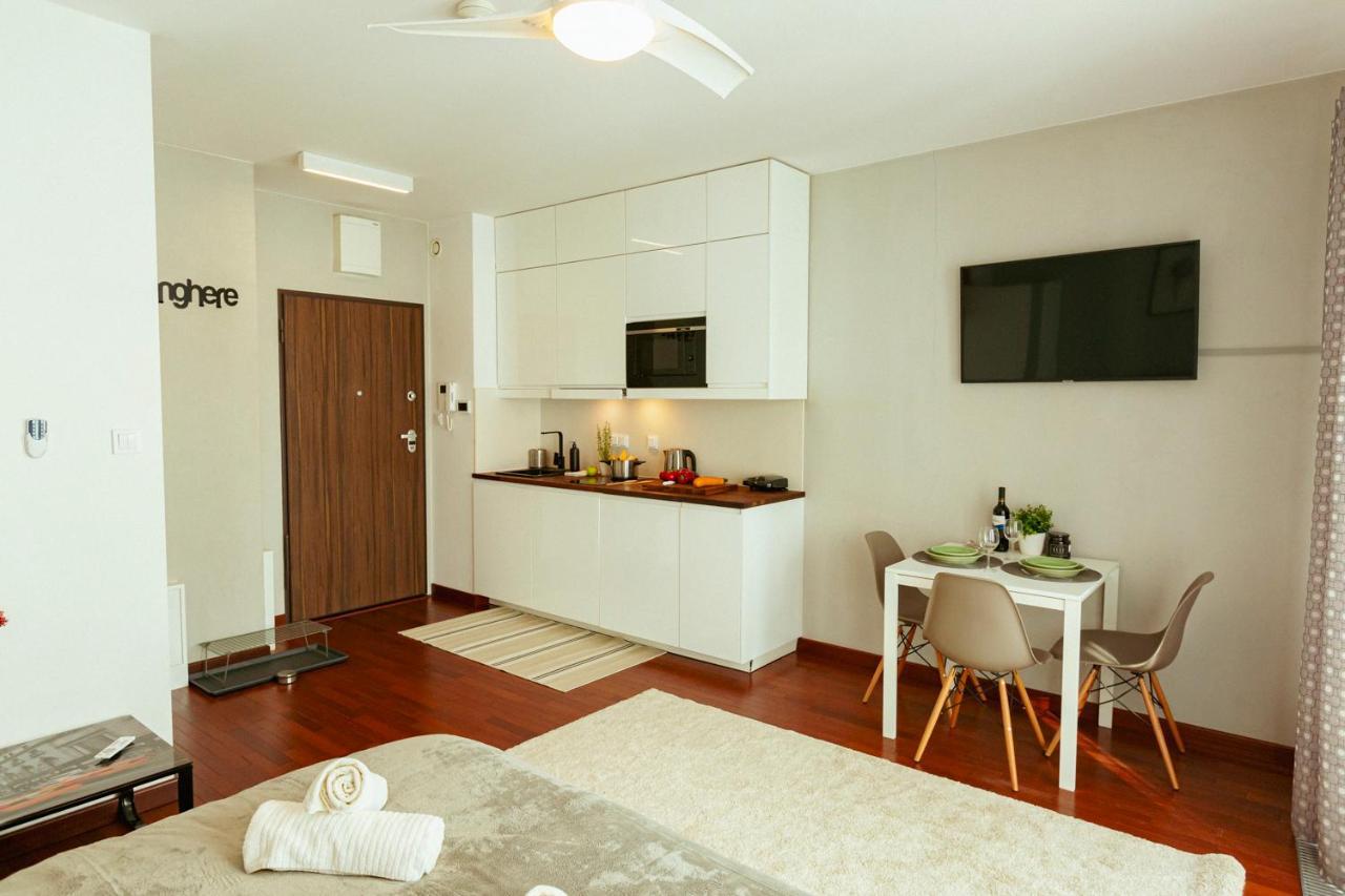 Appartement Pawia 51 - Piekny Wiok Na Centrum Warszawy - Duzy Balkon - Smart Tv 55 Cali Wifi - Good